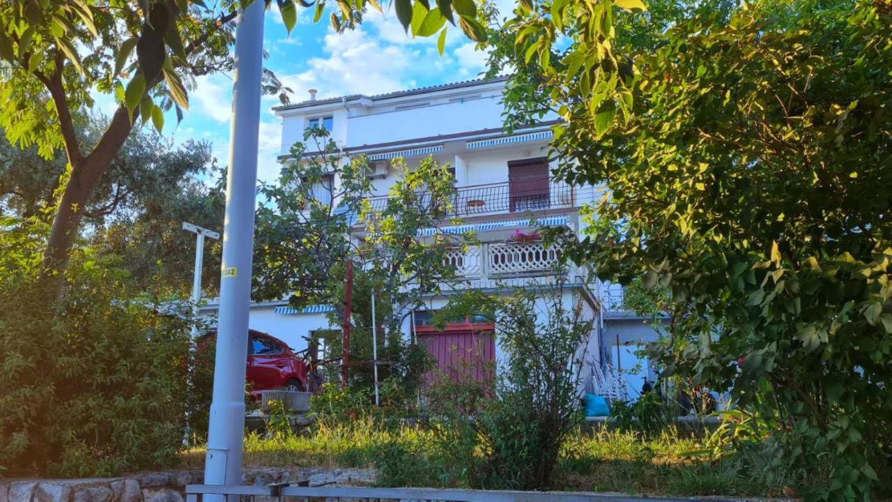 Guesthouse Marija 诺维·维诺多尔斯基 外观 照片